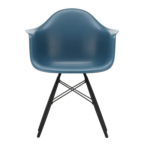 Cadeira de Braços Plástica Eames DAW / Base Ácer Preto